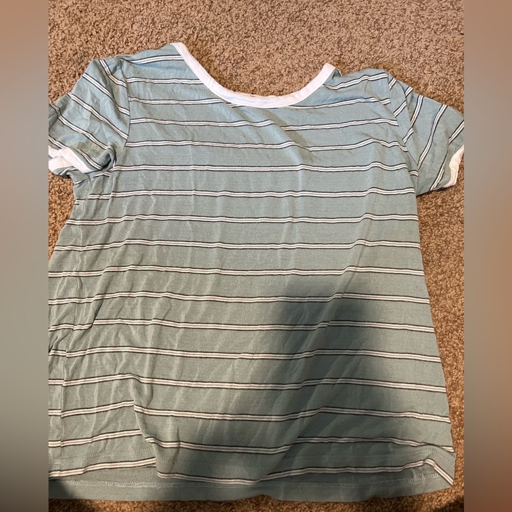 striped flowy top